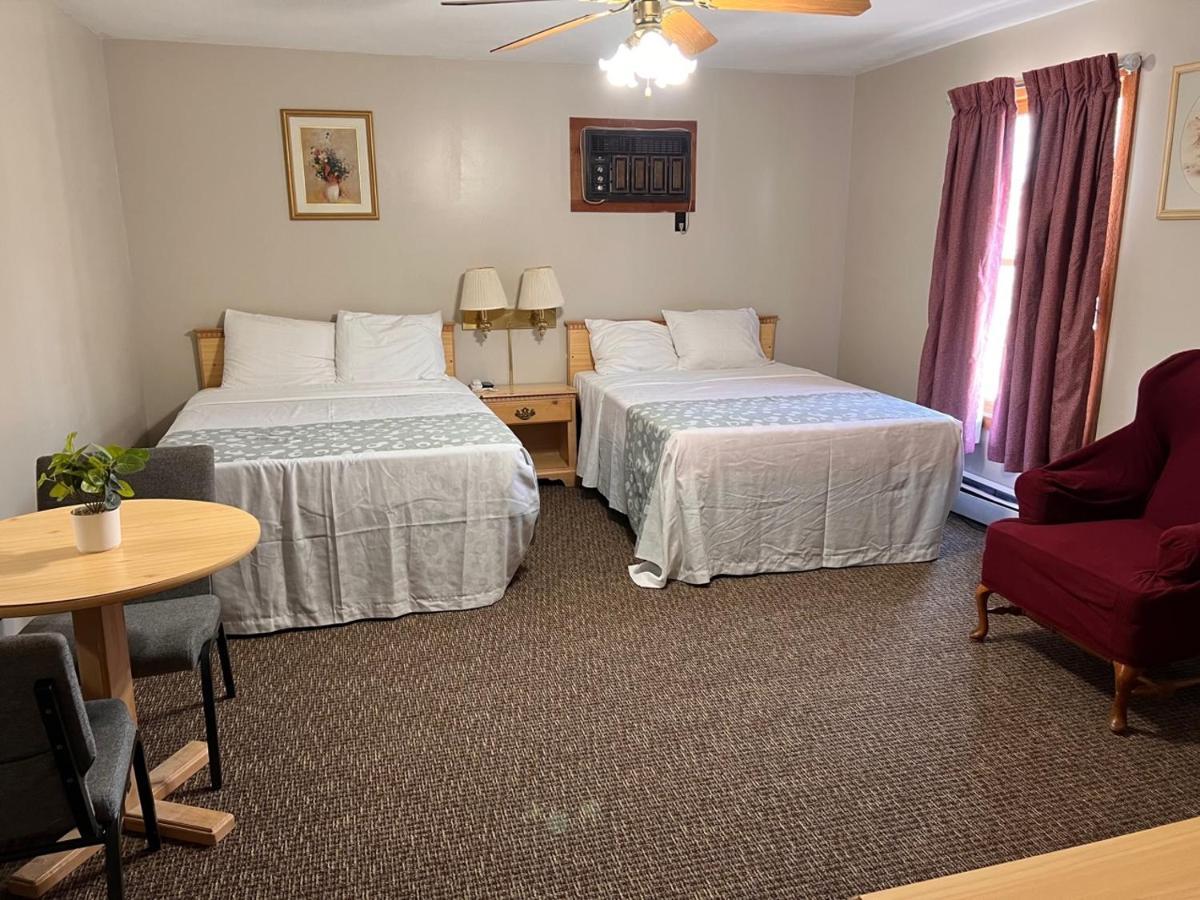 Oswego Inn Εξωτερικό φωτογραφία