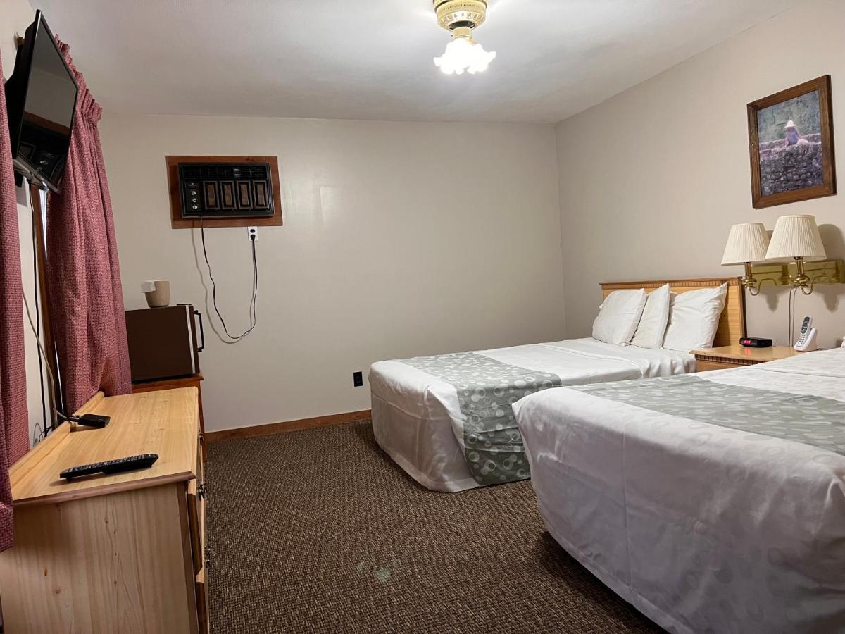 Oswego Inn Εξωτερικό φωτογραφία